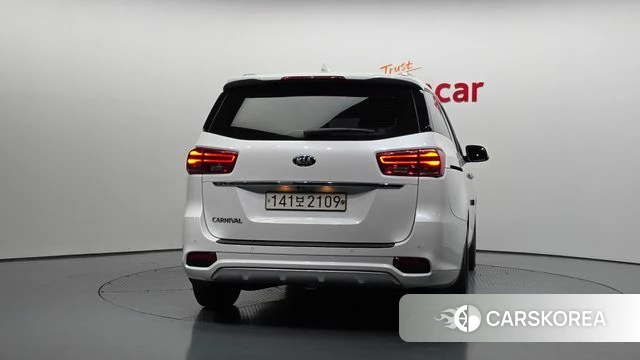 Kia The New Carnival id 4020201 из Кореи 14