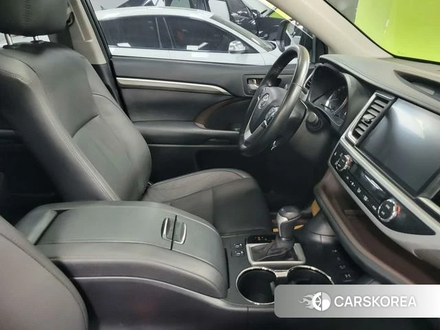 Toyota Highlander id 4365685 из Китая 16