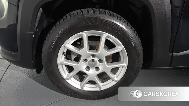 Jeep Renegade id 2986107 из Кореи 14