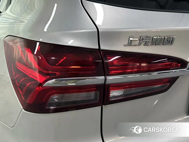 Roewe eRX5 id 4212894 из Китая 14