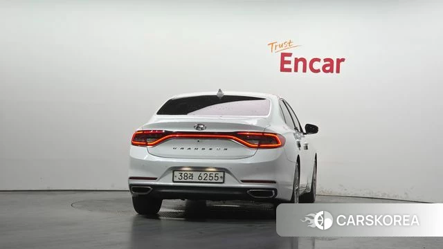 Hyundai Grandeur IG id 4722740 из Кореи 28