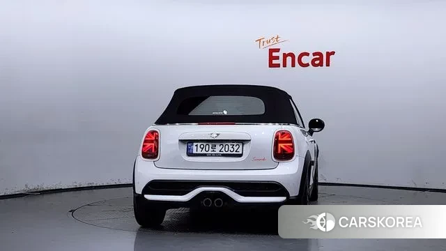 Mini Cooper S Convertible id 2989063 из Кореи 14