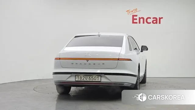 Hyundai Grandeur Hybrid (GN7) id 3619831 из Кореи 14
