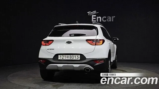 Kia Stonic id 2937063 из Кореи 14