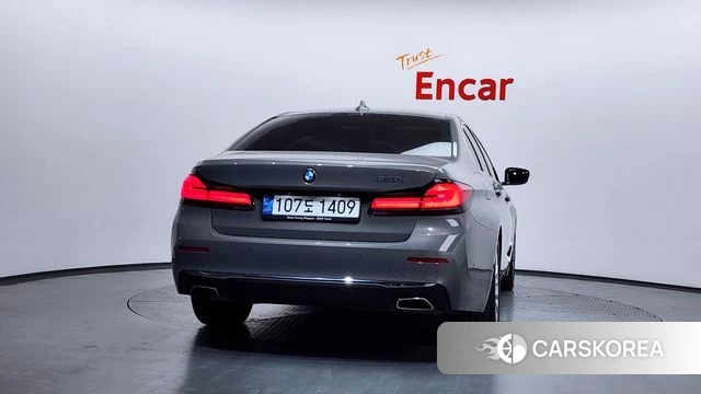 BMW 5 Series (G30) id 4195718 из Кореи 14