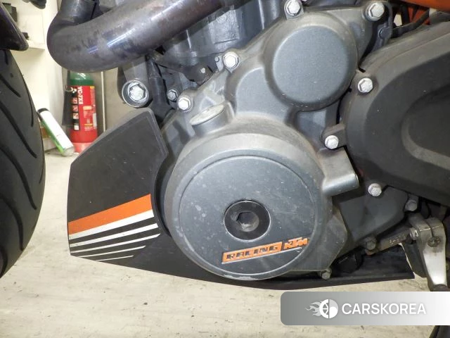 Engine photo