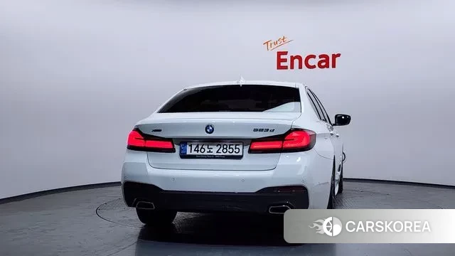 BMW 5 Series (G30) id 3519542 из Кореи 14