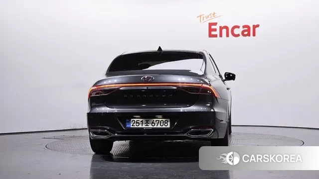 Hyundai The New Grandeur IG Hybrid id 3601067 из Кореи 14