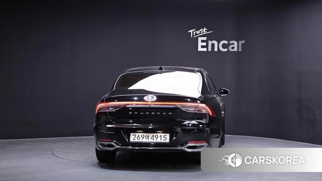 Hyundai The New Grandeur IG id 3842636 из Кореи 14