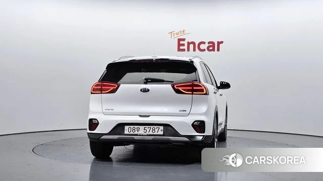 Kia The New Niro id 3936660 из Кореи 14