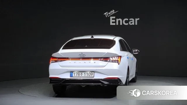 Hyundai Avante (CN7) id 2940299 из Кореи 14