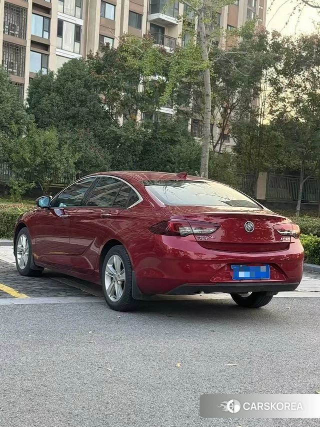 Buick Regal 2018 Красный из Китая, фото 4