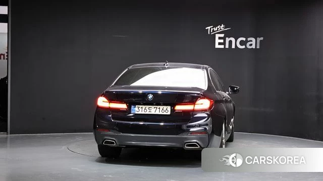 BMW 5 Series (G30) id 4930734 из Кореи 14