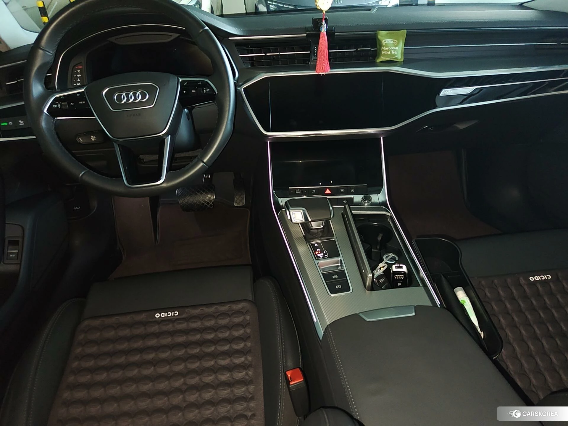 Audi A6L id 4453169 из Китая 15