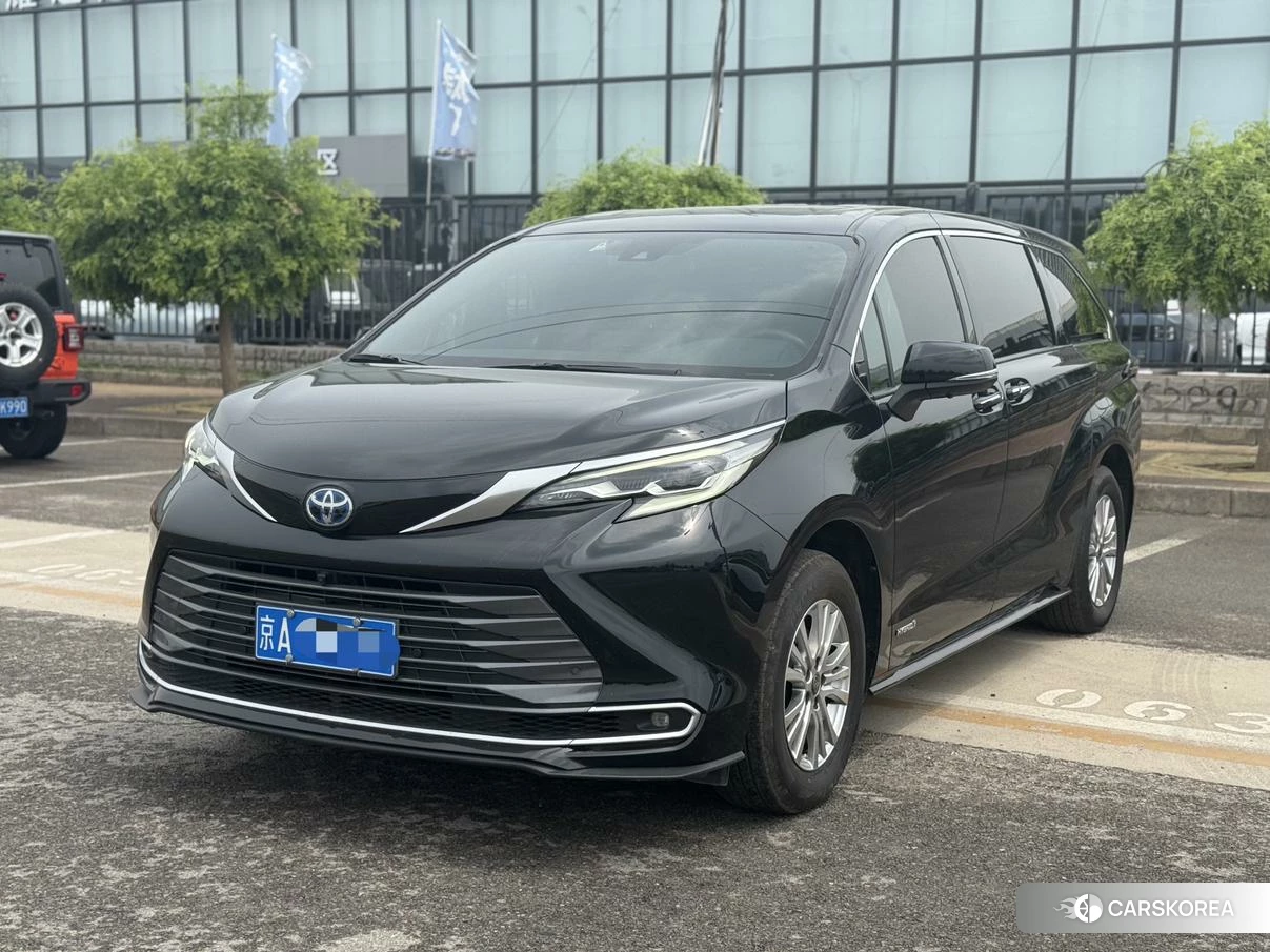 Toyota Saina 2021 Черный из Китая, фото 4