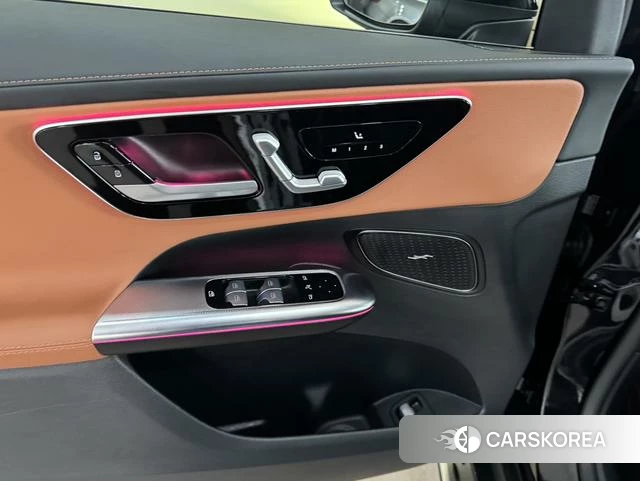 Mercedes-Benz GLC PHEV id 4276707 из Китая 17