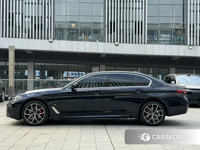 BMW 5 series id 4298138 из Китая 9