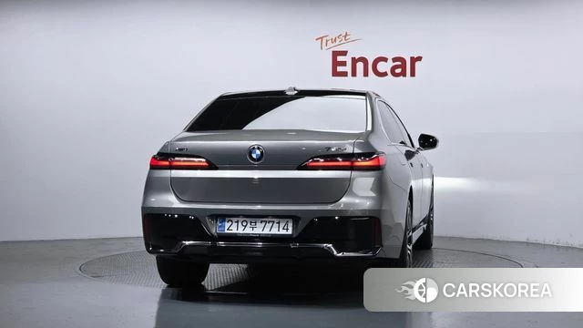 BMW 7 Series (G70) id 4462910 из Кореи 26