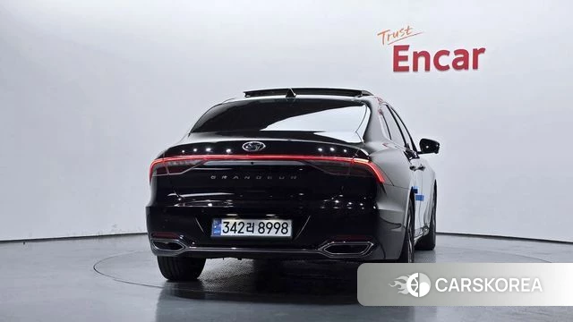 Hyundai The New Grandeur IG Hybrid id 4535316 из Кореи 30