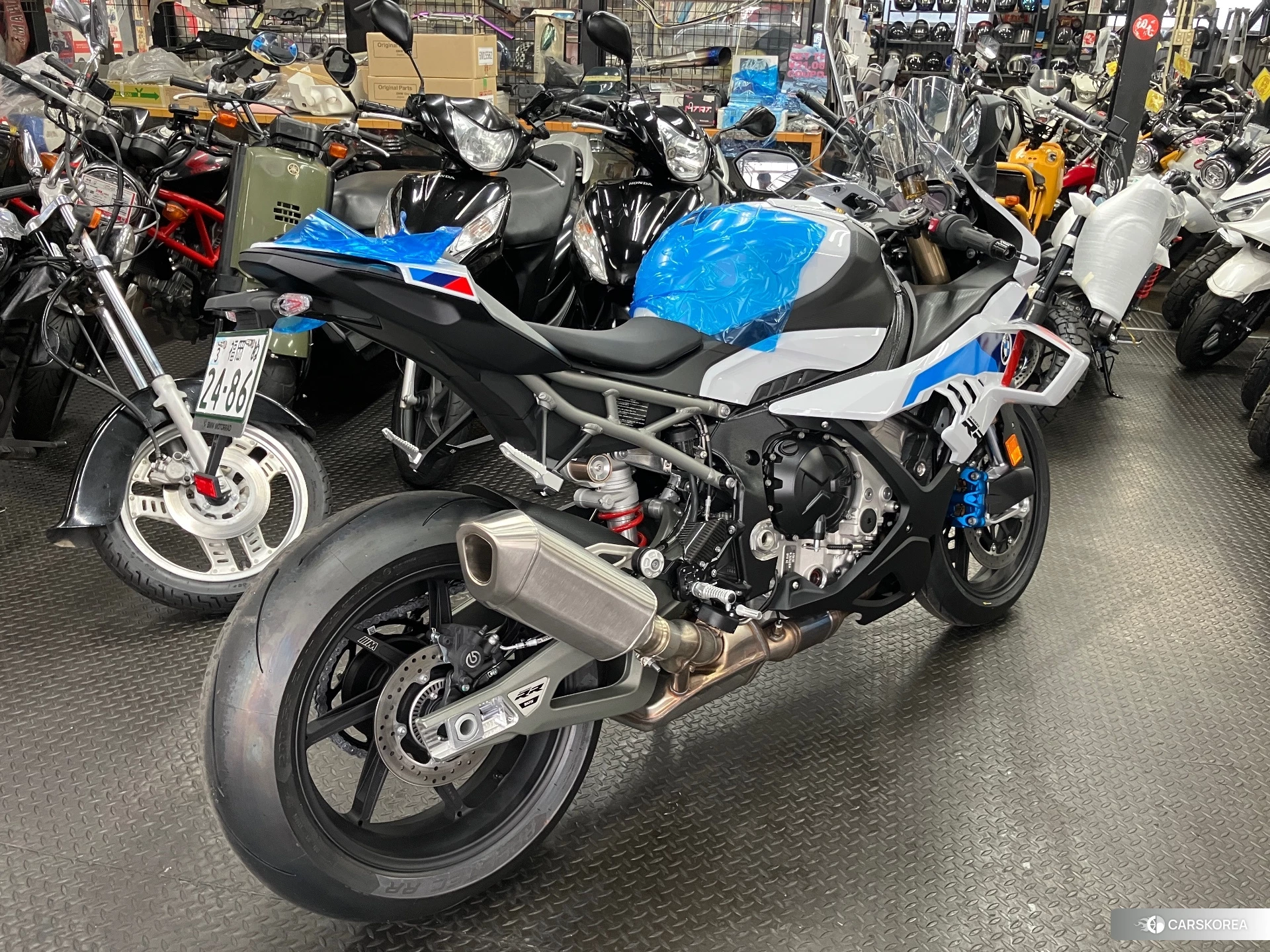 BMW S1000RR 2026 из Японии