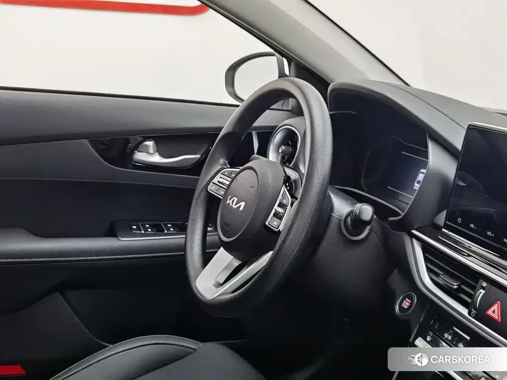 Kia K3 id 4654416 из Китая 18