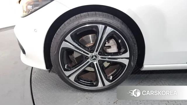 Mercedes-Benz C-Class W206 id 3571932 из Кореи 14