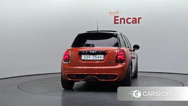 Mini Cooper S id 4595985 из Кореи 26