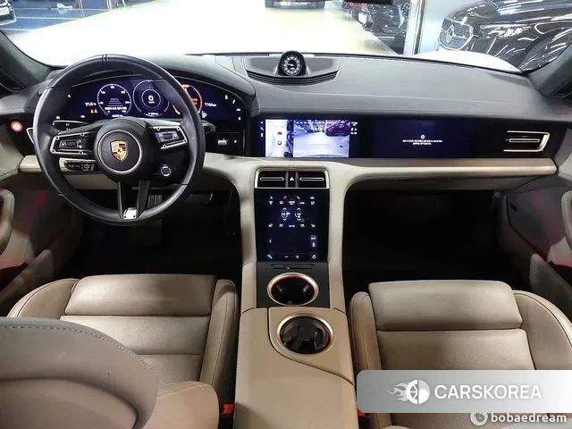 Porsche Taycan id 3473558 из Кореи 14