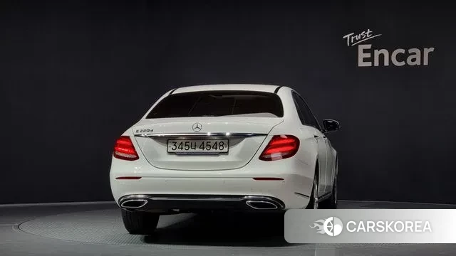 Mercedes-Benz E-Class W213 id 3259061 из Кореи 14