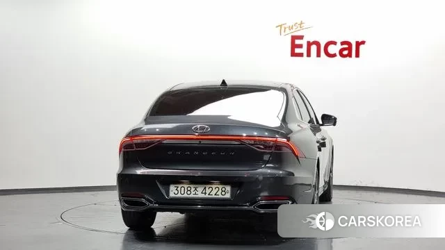 Hyundai The New Grandeur IG id 3407628 из Кореи 14