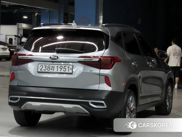 Kia Seltos id 4609931 из Кореи 14