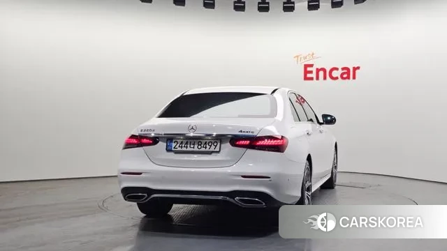 Mercedes-Benz E-Class W213 id 3659647 из Кореи 14