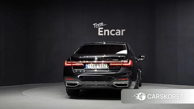 BMW 7 Series (G11) id 4316151 из Кореи 26