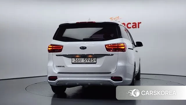 Kia The New Carnival id 3509980 из Кореи 14