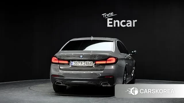 BMW 5 Series (G30) id 3011790 из Кореи 14