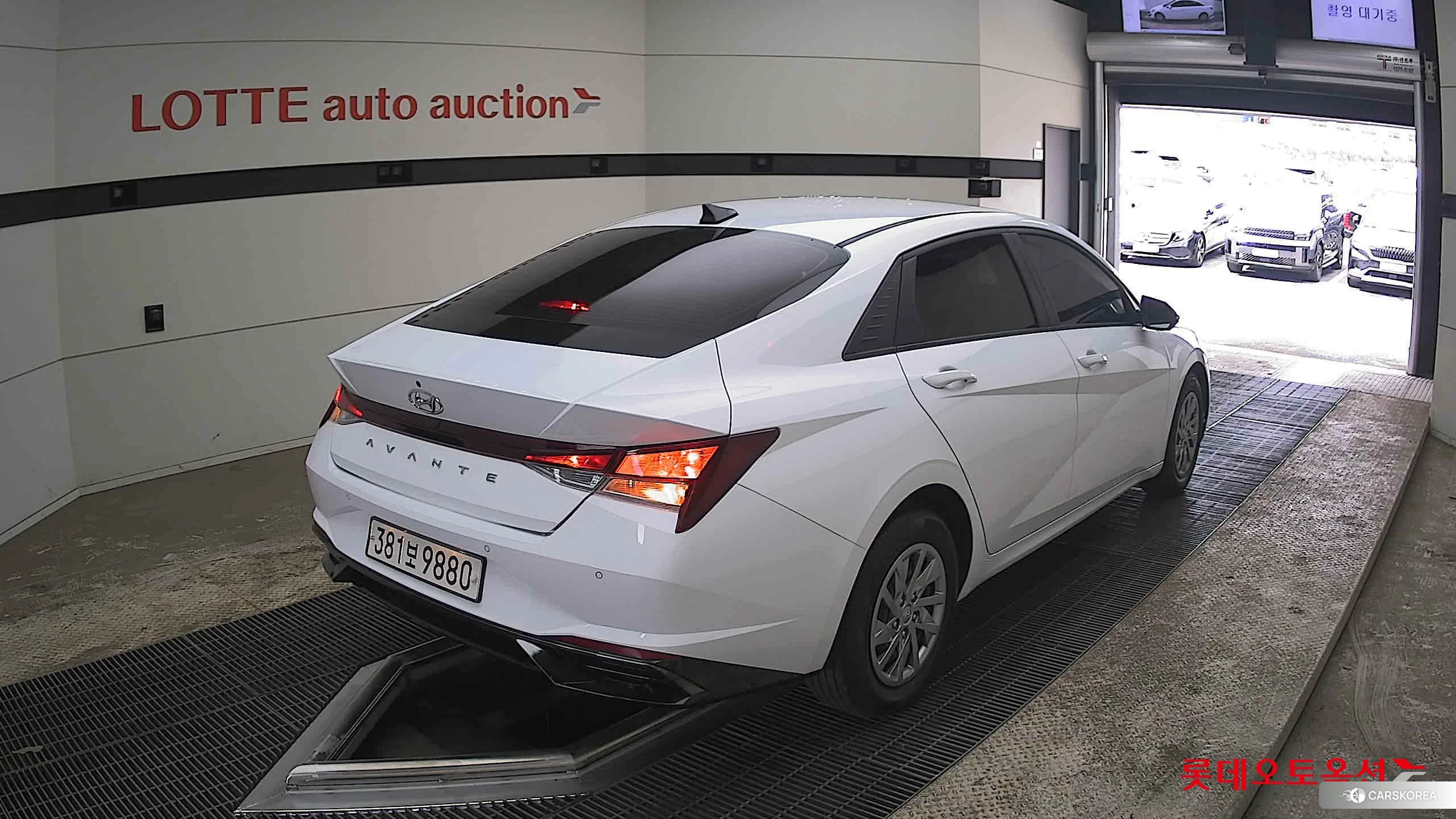 Hyundai Avante id 3869330 из Кореи 32