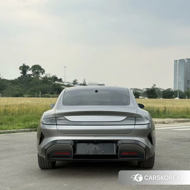 Xiaomi Car Xiaomi SU7 2025 Серебристо-серый из Китая, фото 4