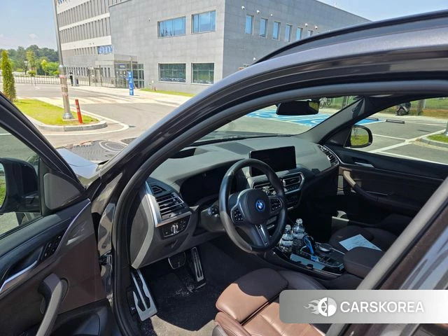 BMW iX3 2022 Черный из Кореи, фото 4