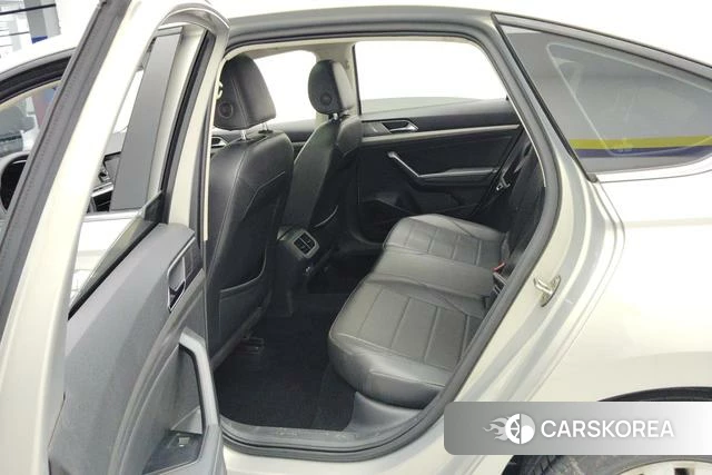 Volkswagen Lavida id 4254750 из Китая 11