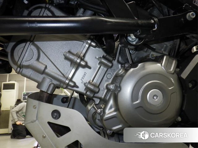 Engine photo