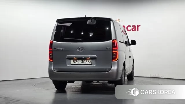 Hyundai The New Grand Starex id 3024627 из Кореи 14