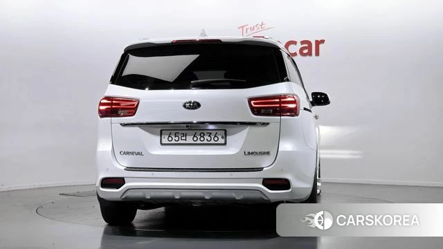 Kia The New Carnival id 3942975 из Кореи 14