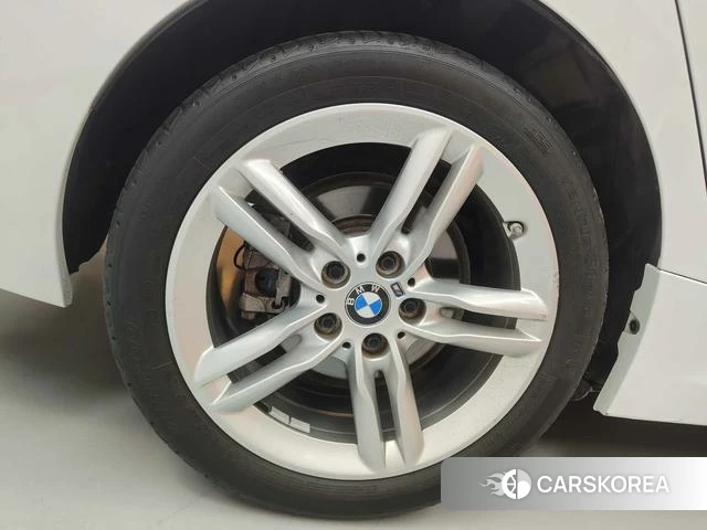 BMW 1 series id 4265782 из Китая 34