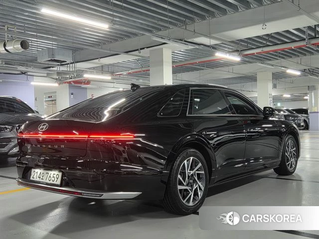 Hyundai Grandeur (GN7) id 4935333 из Кореи 14