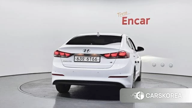 Hyundai Avante AD id 4188711 из Кореи 24