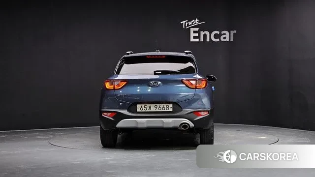 Kia Stonic id 3050736 из Кореи 14