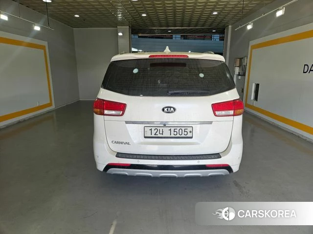 Kia All New Carnival id 3814524 из Кореи 13