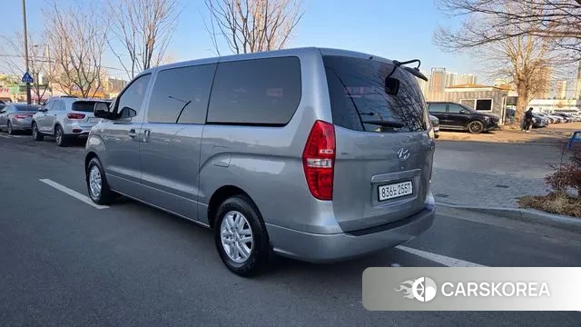 Hyundai The New Grand Starex id 3757514 из Кореи 7