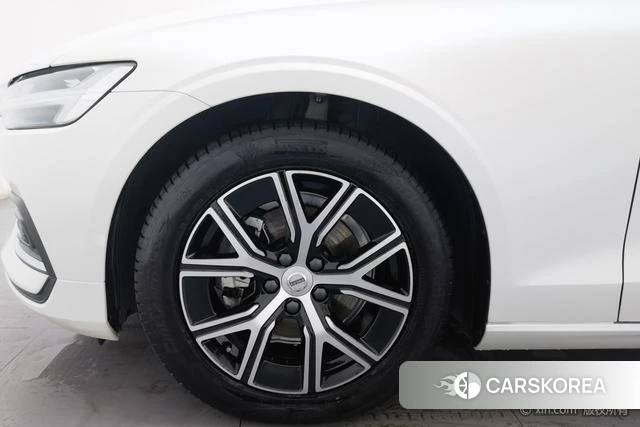 Volvo S60 id 4211478 из Китая 18
