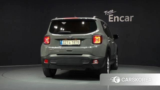 Jeep Renegade id 4675779 из Кореи 26